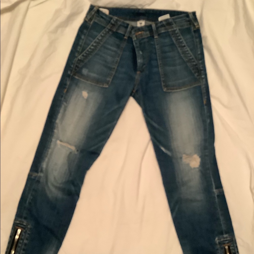 TRUE RELIGION JEANS